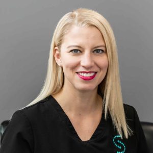 Dr. Erin Sexson - Dentist